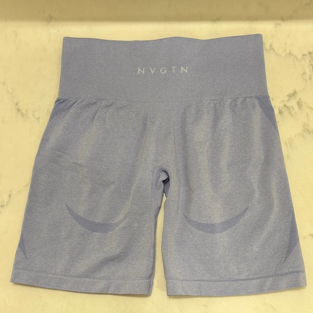 NVGTN contour seamless shorts in periwinkle - Picture 1 of 2